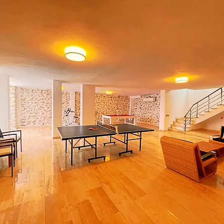 Capella Villa
